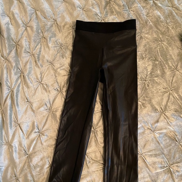 Lululemon Leggings - Picture 4 of 4